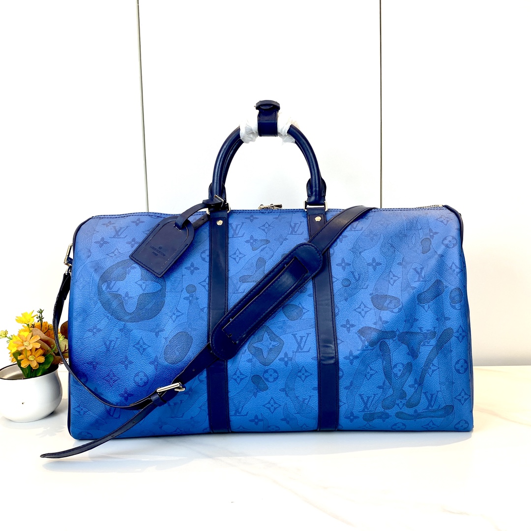 LV bag 682